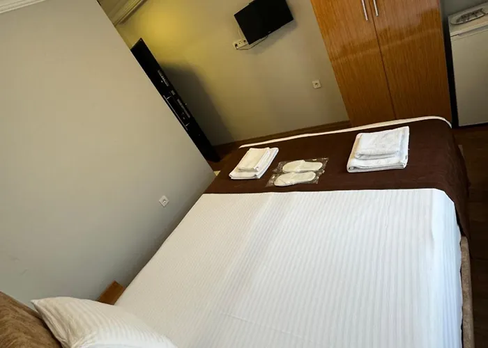 Tavra Hotel
